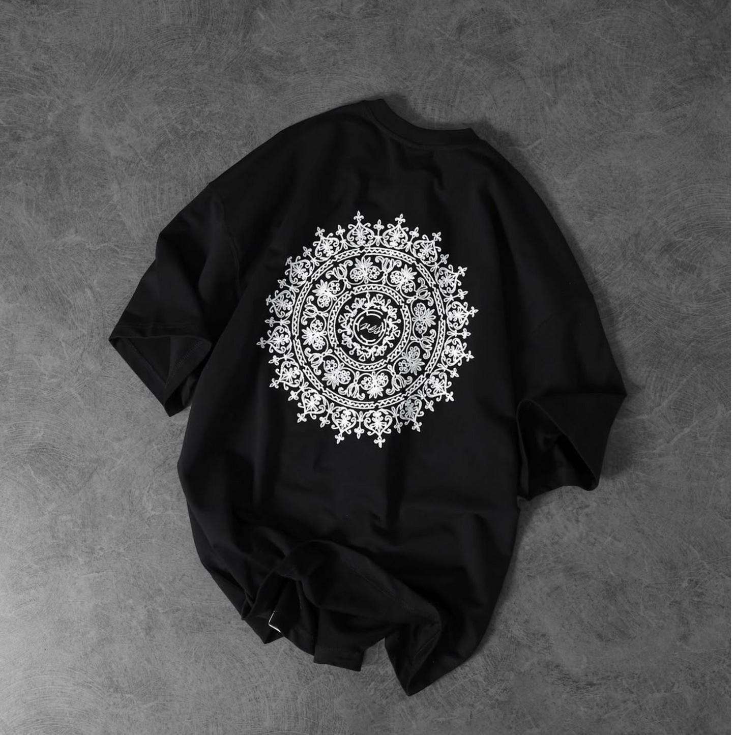 PRINTED TEE 10